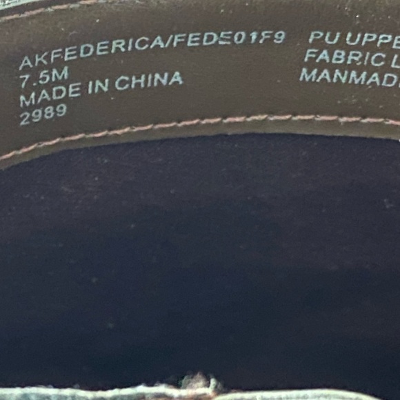 Anne Klein croc embossed bootie - Picture 4 of 6